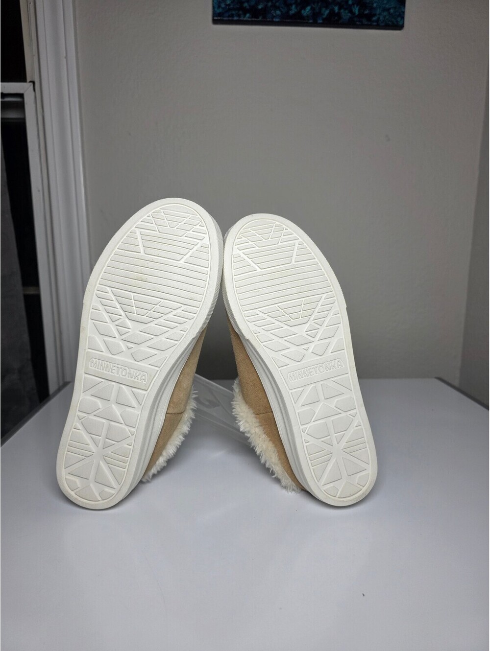 Minnetonka Windy Suede Round Toe Slip-On Slipper Moccasins Sz 6 - Picture 3 of 6